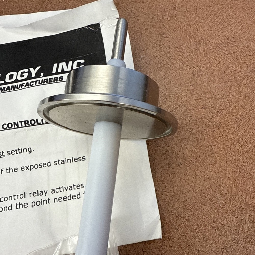 DCFT2”-11” Lumenite control Technology Level Sensor 11”
