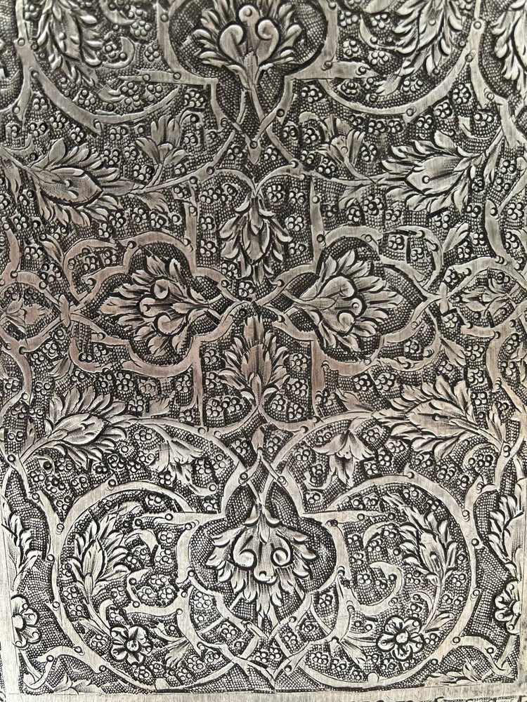 Antique Museum solid silver 84 Cigarette case box handmade needle Engraving