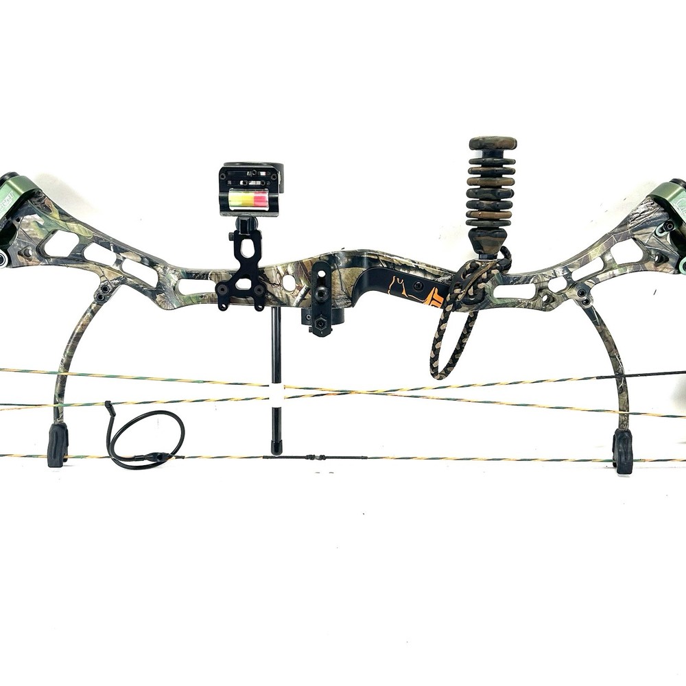 Bear Truth 2 Bow RH 29in / 70lbs.