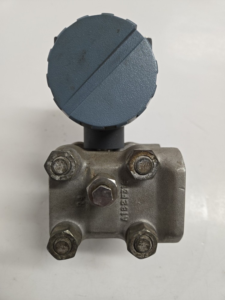 FOXBORO ELECTRONIC TRANSMITTER 843DP-C211SS.