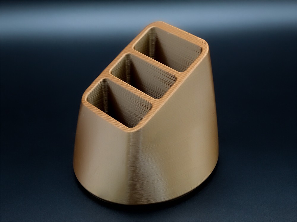 Remote Holder – Compact 3D Printed Organizer for Remotes