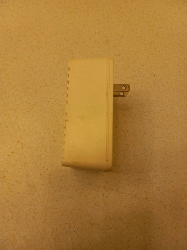 Ultrasonic Pest Repeller - Model # PC1000/3000