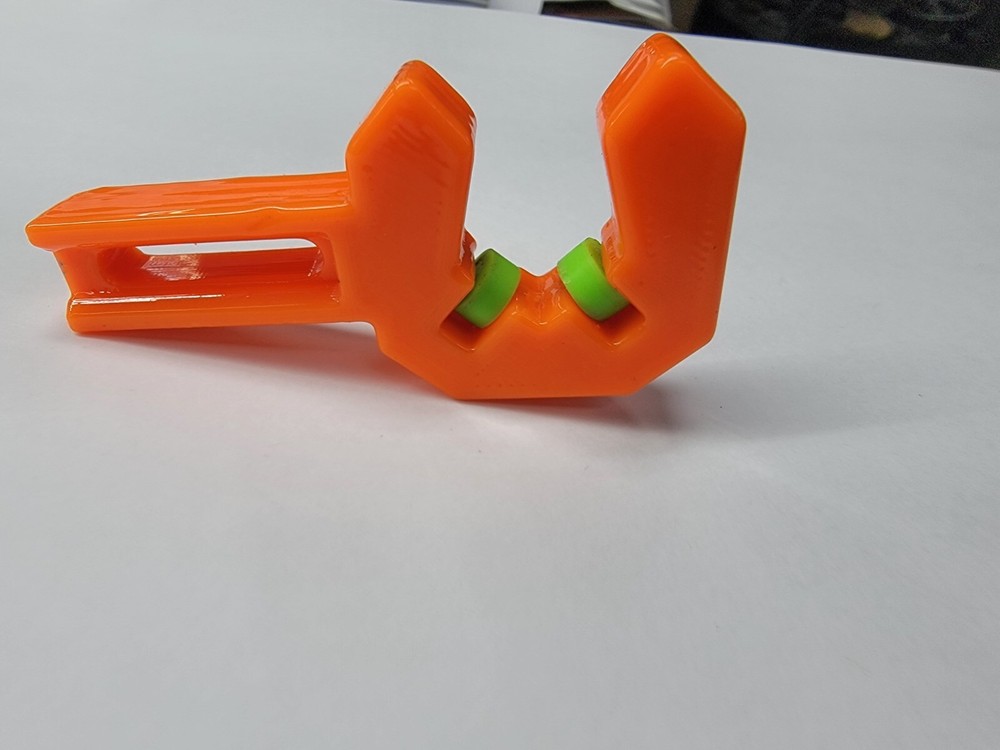 bowfishing arrow rest, 3d printed, ABS Plastic, roller guides