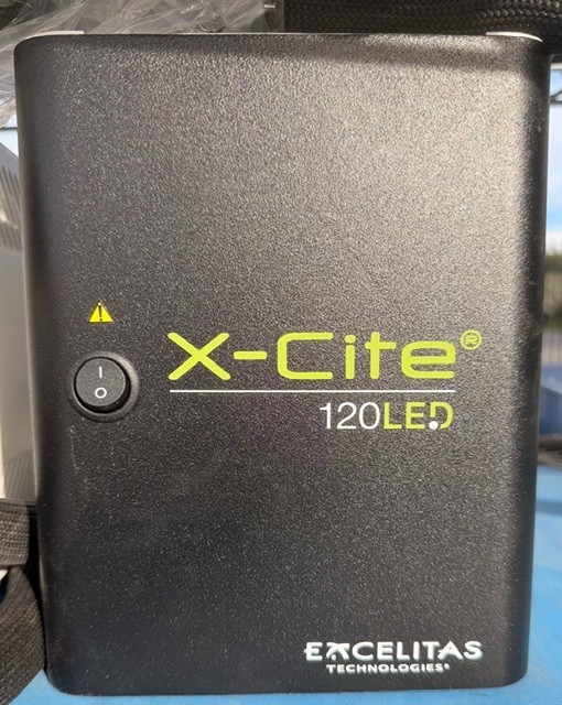 Excelitas X-Cite 120LED Fluorescence Illumination System Microscope Light Source