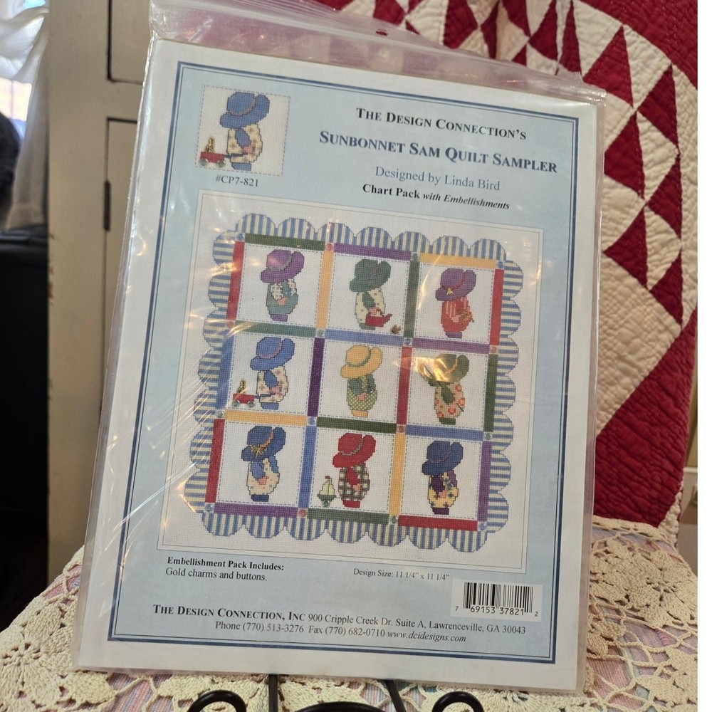 The Design Connection Sunbonnet Sam Quilt Sampler Pattern NEW Charms Buttons