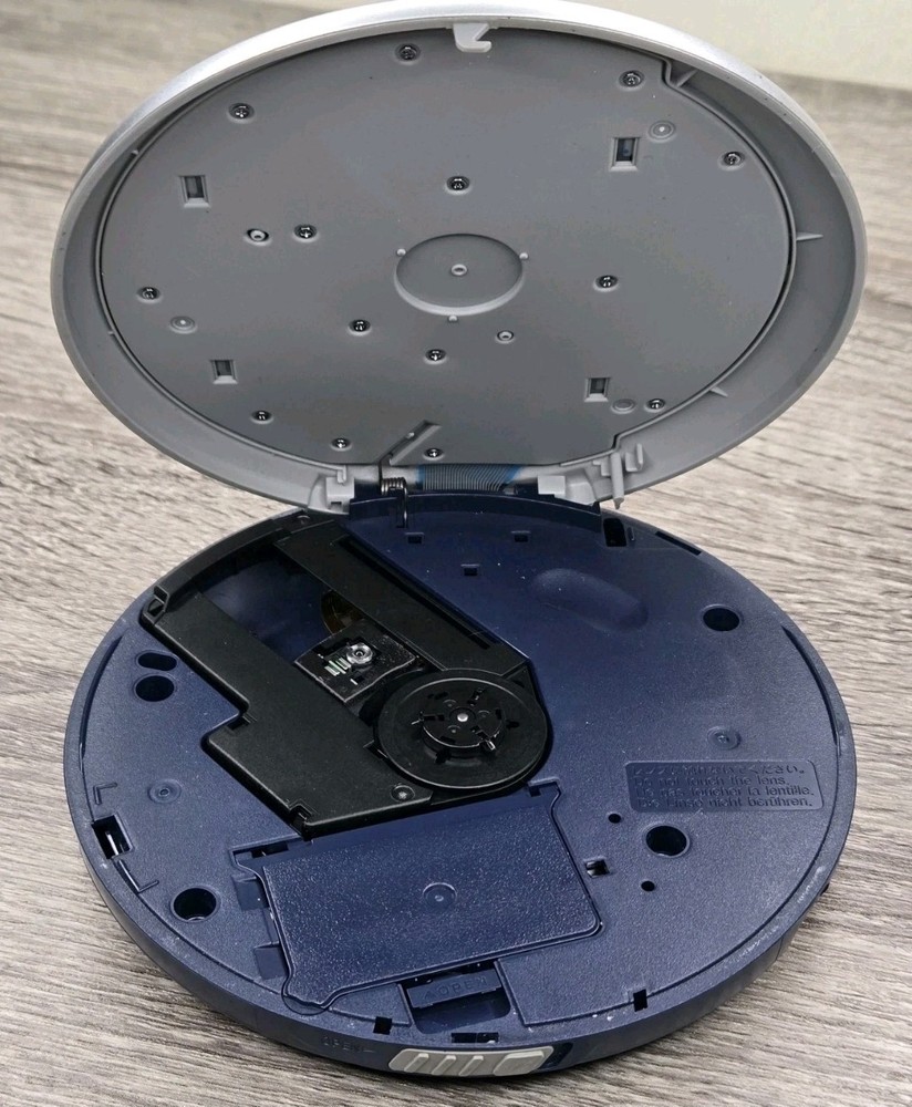 Panasonic SL-SX330 Blue Portable CD Player Anti-Skip System -Tested & Working