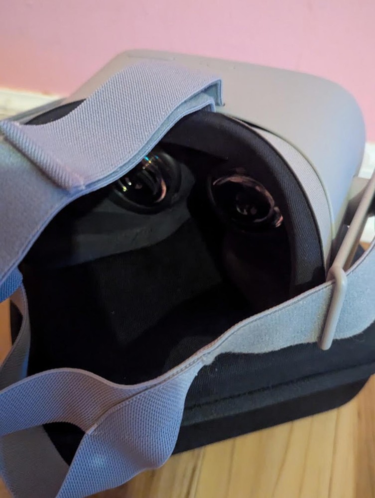 Oculus Go Virtual Reality Headset