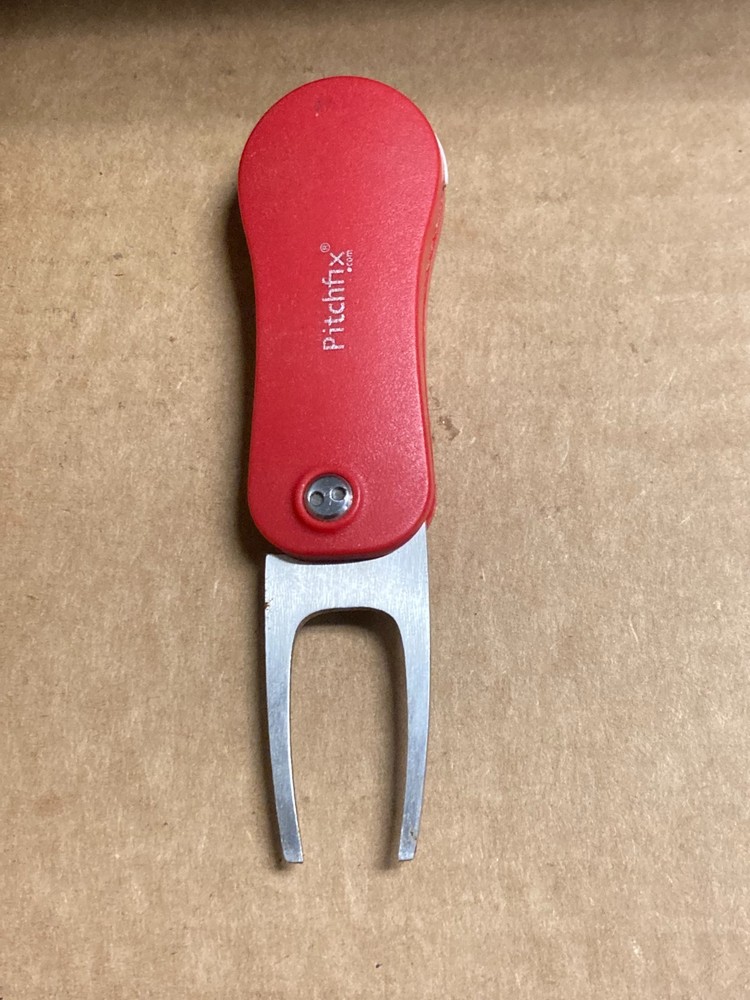 Chief's Classic Golf Pitchfix Folding 🧲 Switchblade Divot Tool