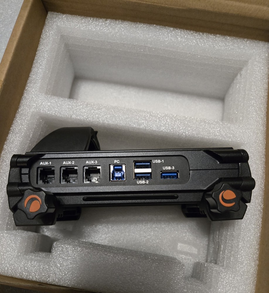 Celestron Smart Dew Heater & Power Controller 4x 94036