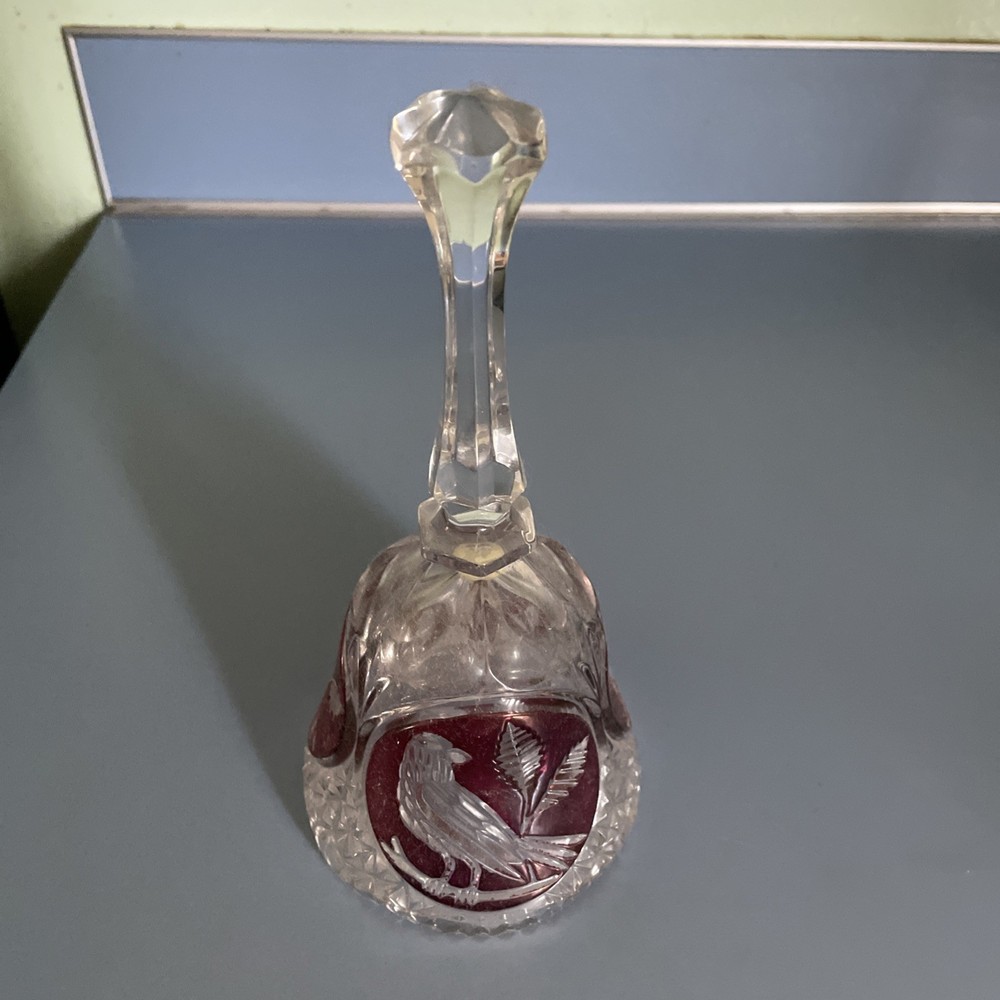 Crystal-glass Bell Ruby Bird