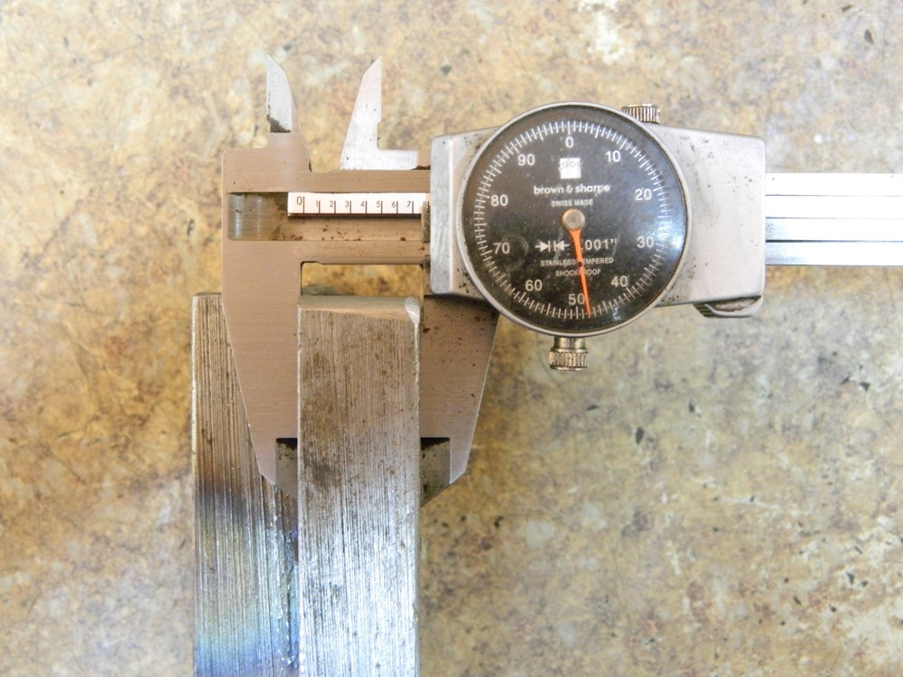 ALORIS TOOL POST Model D Piston Style With "Tee" Nut and Stud 17" - 48" Swing