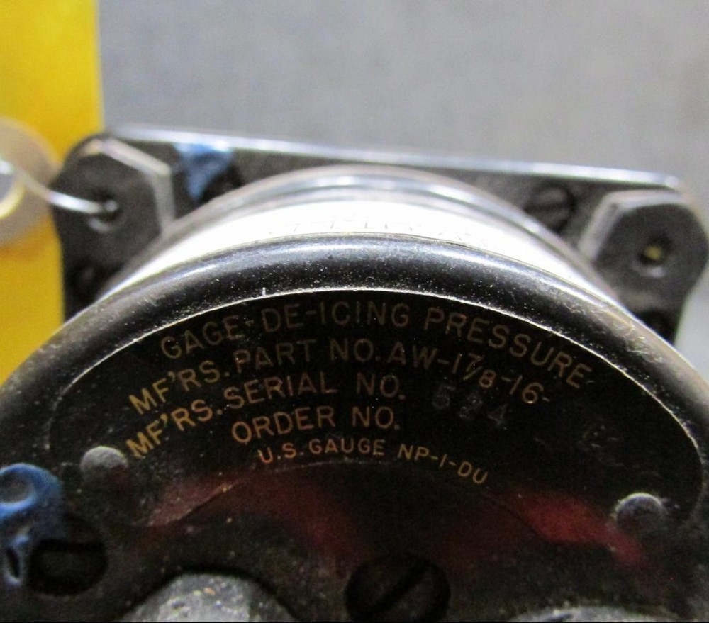 AW-1 7/8-16 USG De-icing Press Indicator