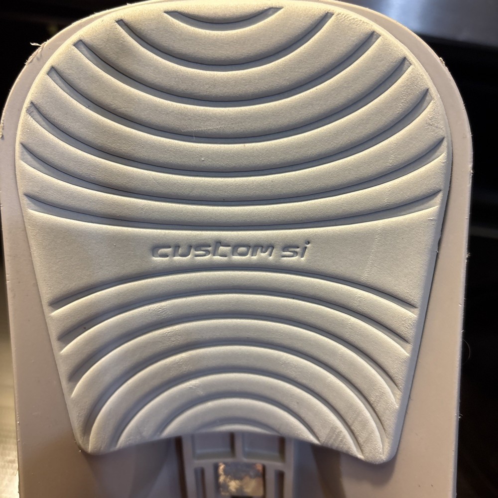 Burton Custom Step In (SI) Snowboard Bindings M/L. (NOT Step On Binding)