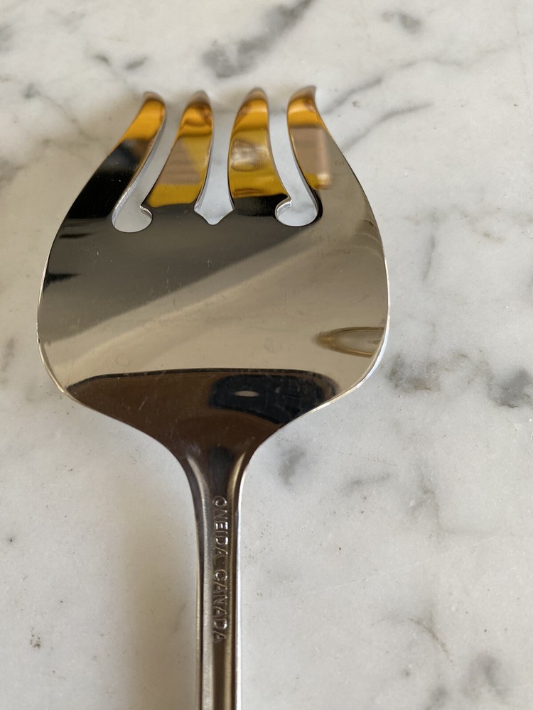 Gorgeous Large Meat Fork - Bancroft Oneida Canada
