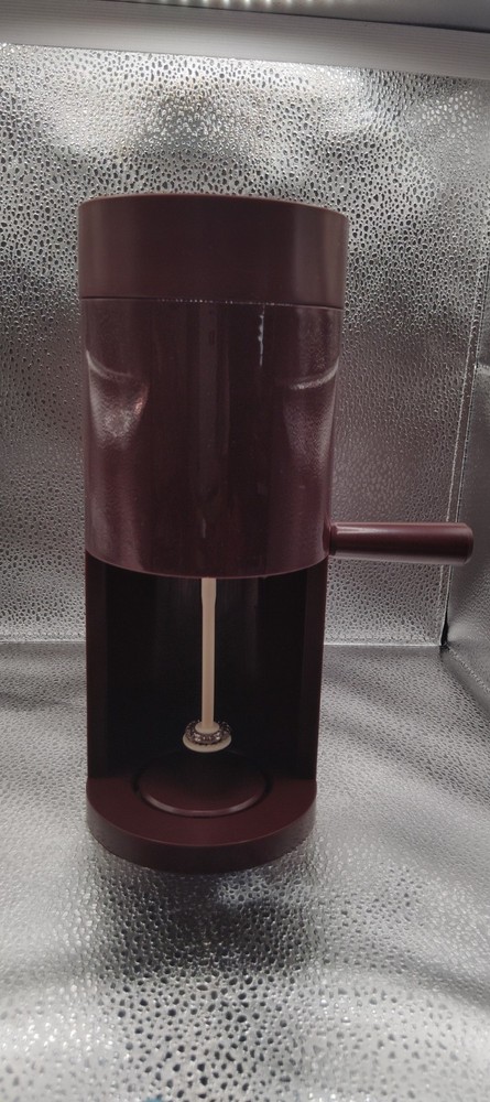 Hershey's Chocolate Drink Maker Hot/Cold Drinks Includes Cups FB39508 NEW