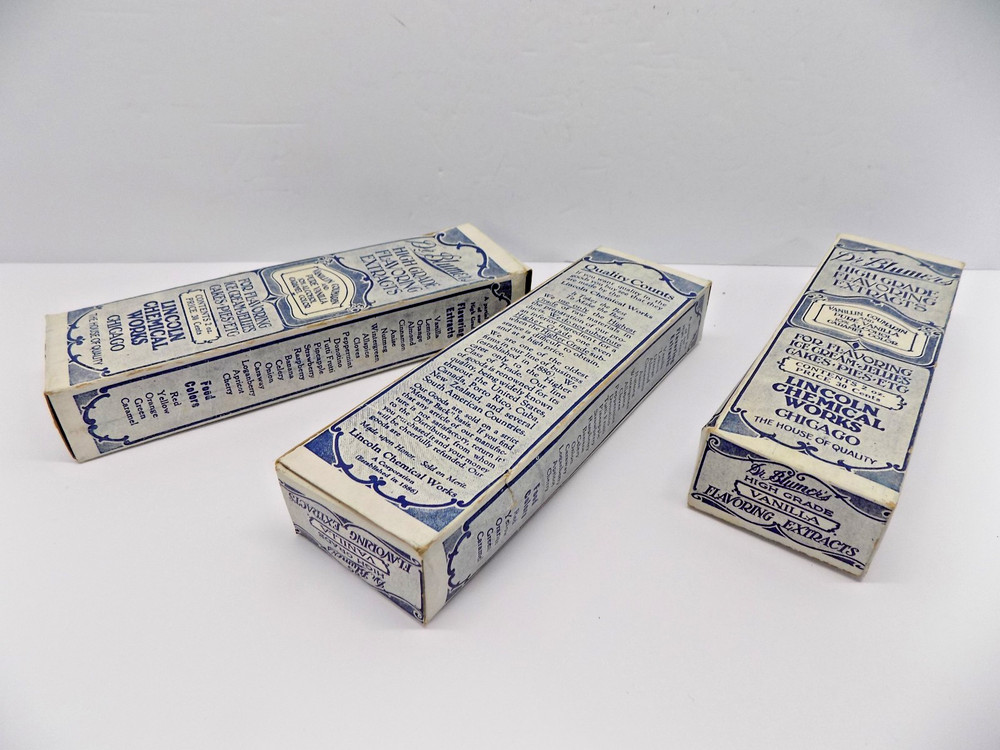 Vintage Dr. Blumers High Grade Flavoring Extracts Vanilla Empty Boxes for 2 Oz