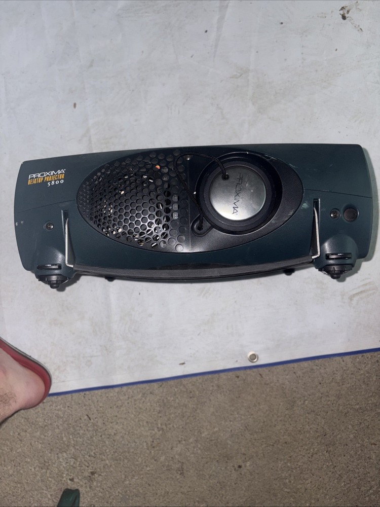 PROXIMA 5800 DESKTOP VIDEO PROJECTOR With Remote, Tested