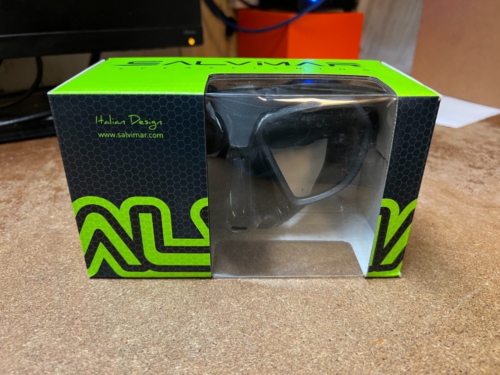 Salvimar Noah Mask - Black/Black - Open Box/Returned