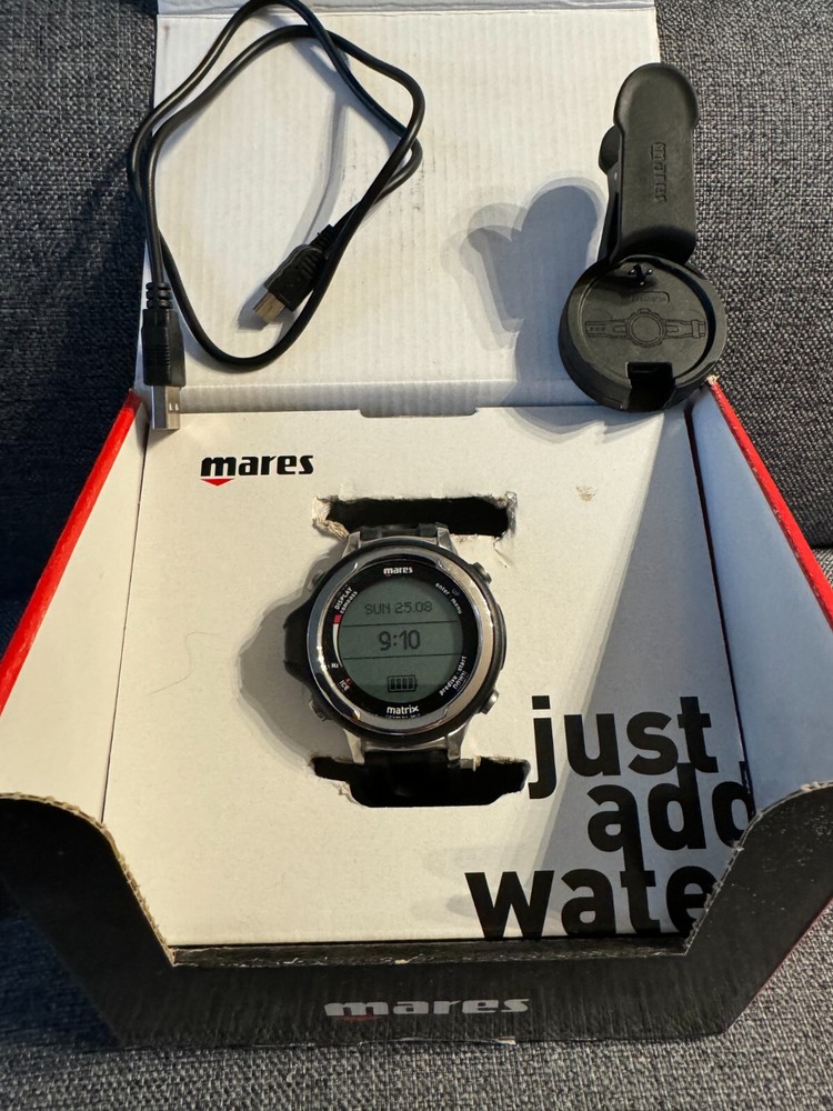 *NEW* MARES Matrix 2.0_Rechargeable Dive Computer (Made in Italy)