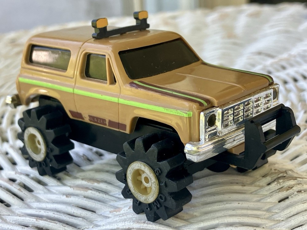 Schaper Stomper Stompers Tan Blazer Runs/Lights