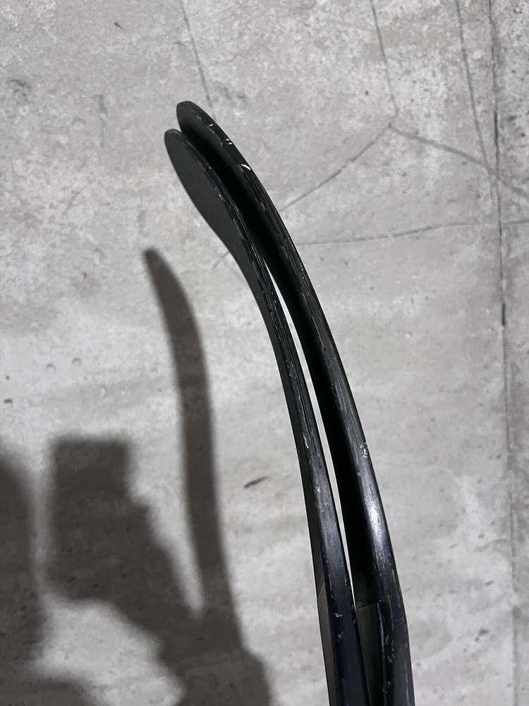 Ccm Trigger 8 Pro left 75 Flex 600 For Both The Sticks