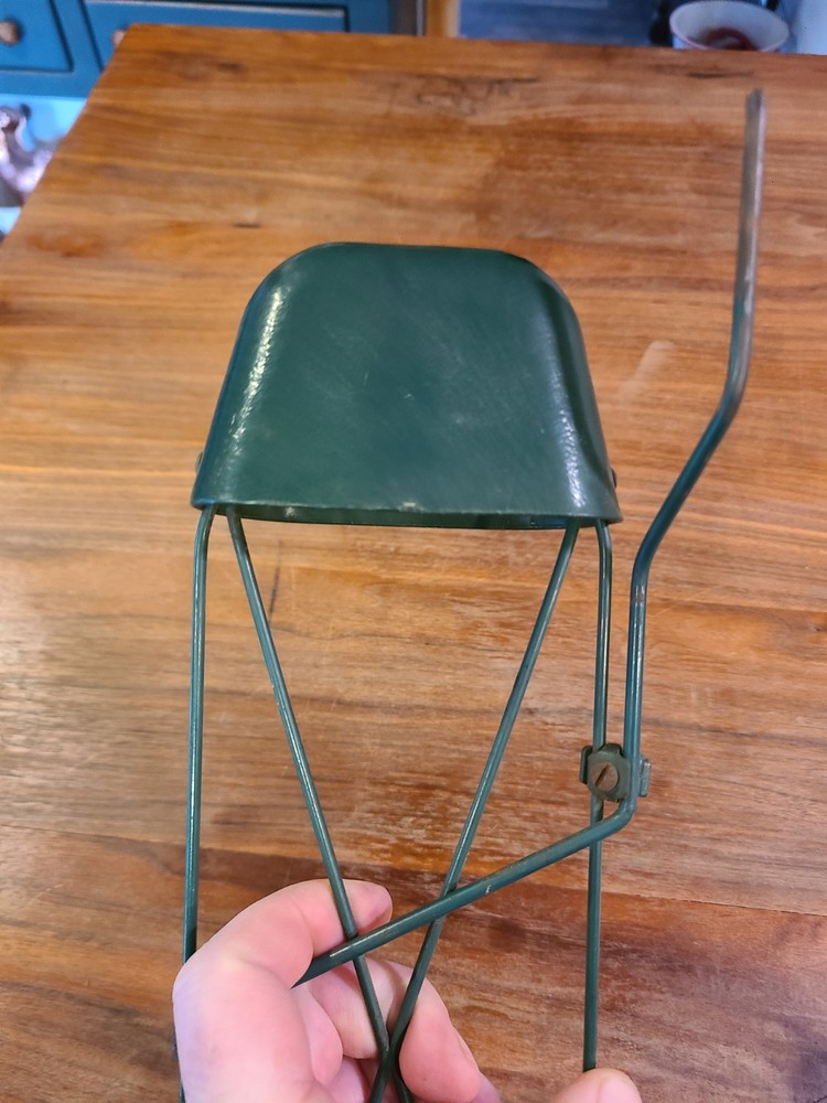 Vintage Bear Archery bow quiver