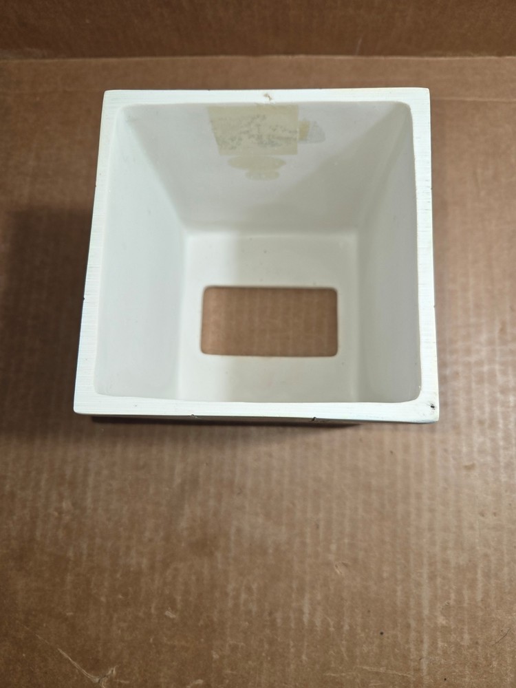 Tissue Box Cover Square Croscill "Rainer"