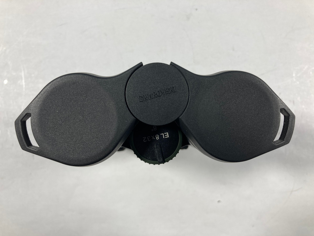 Swarovski EL 8x32 Binocular with Case - Open Box