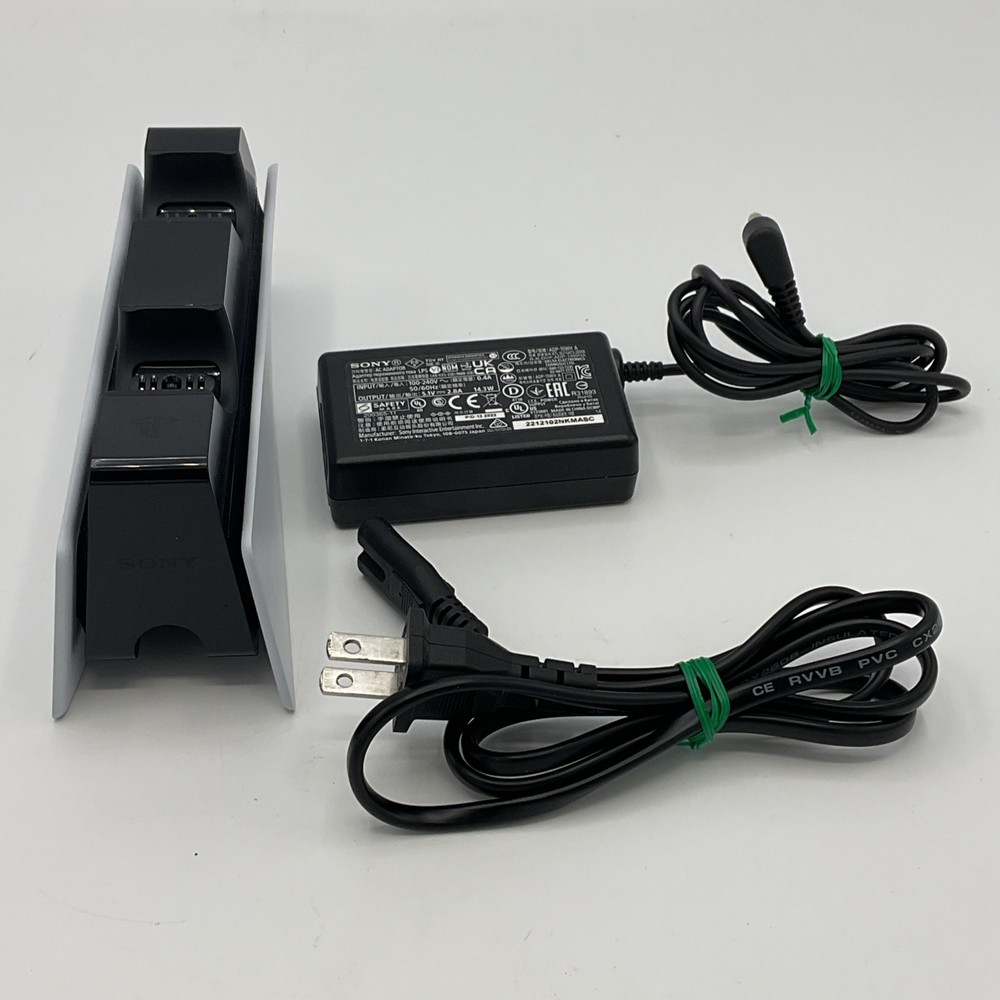 Sony Sony PlayStation 5 DualSense Charging Dock - White & Black