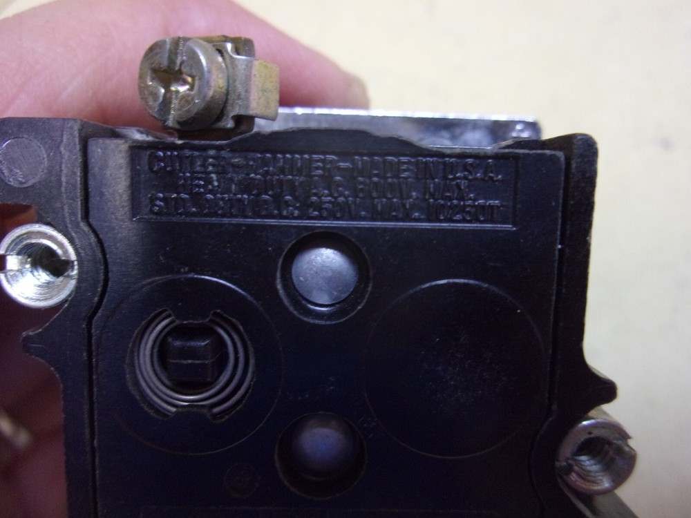 Cutler Hammer Black Knob 2-Position Maintained Selector Switch