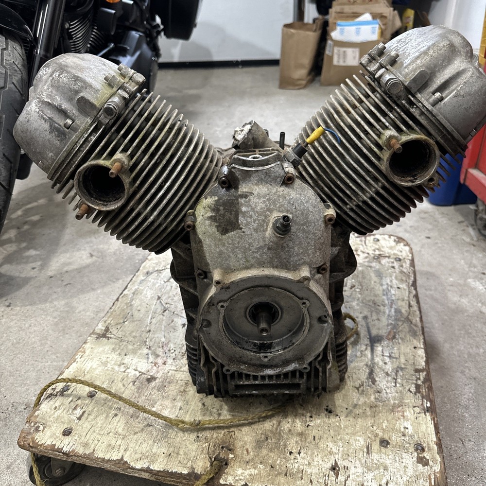 75 Moto Guzzi 850 T engine motor
