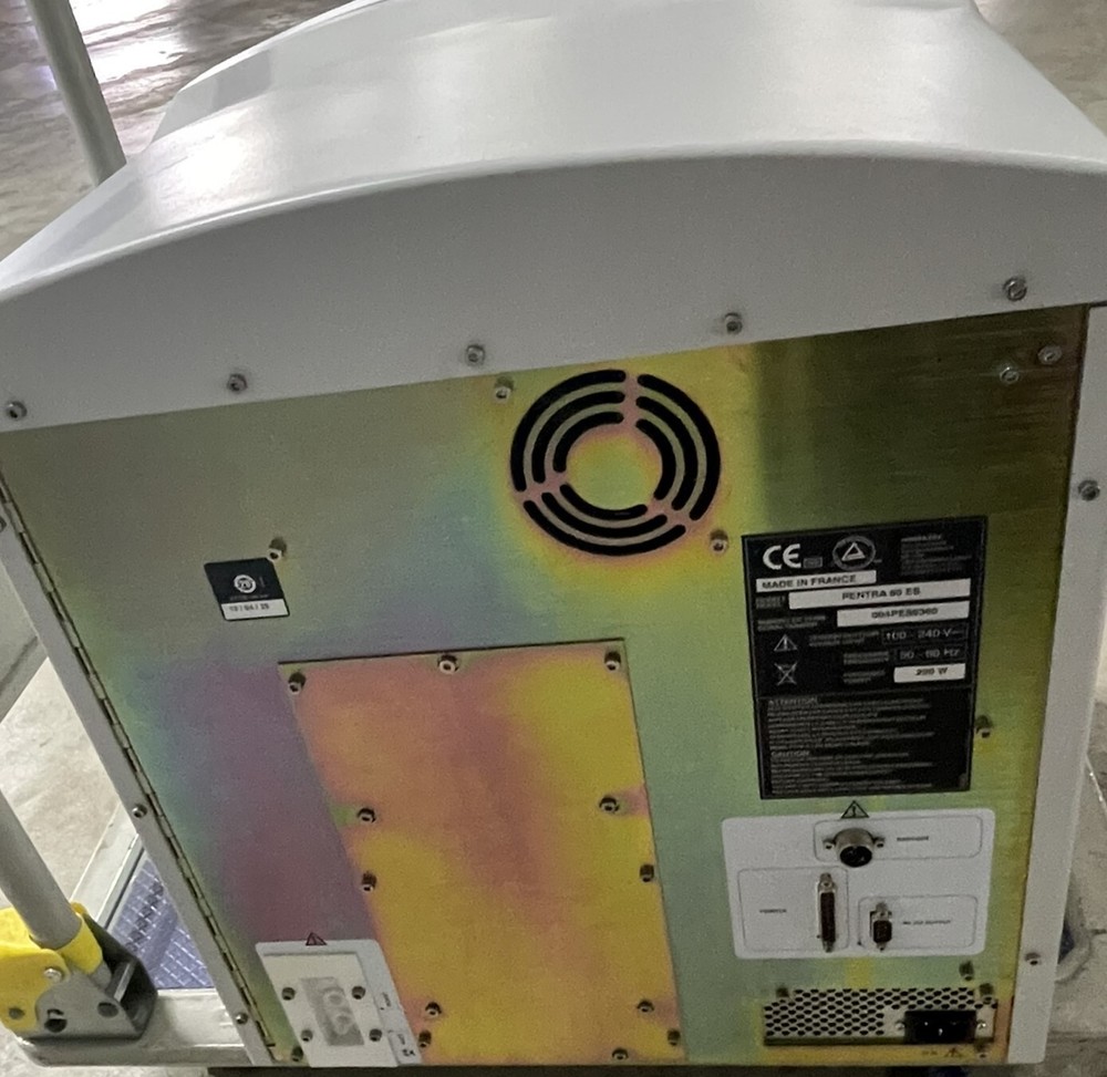 Horiba ABX Pentra 60 ES Hematology Analyzer