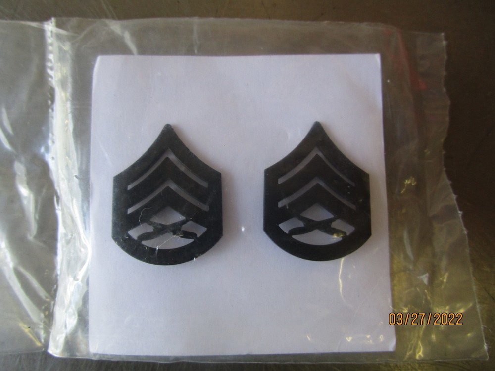 Insignia Staff Sergeant Pin Pair