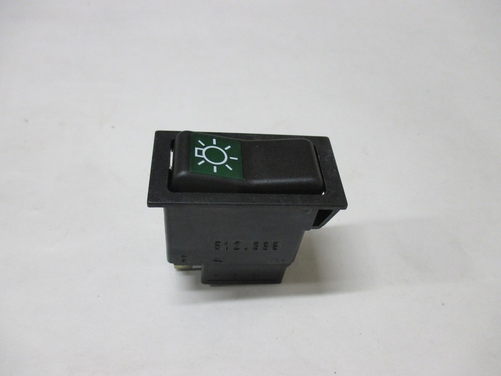 83982993 NEW HOLLAND LIGHT SWITCH NEW