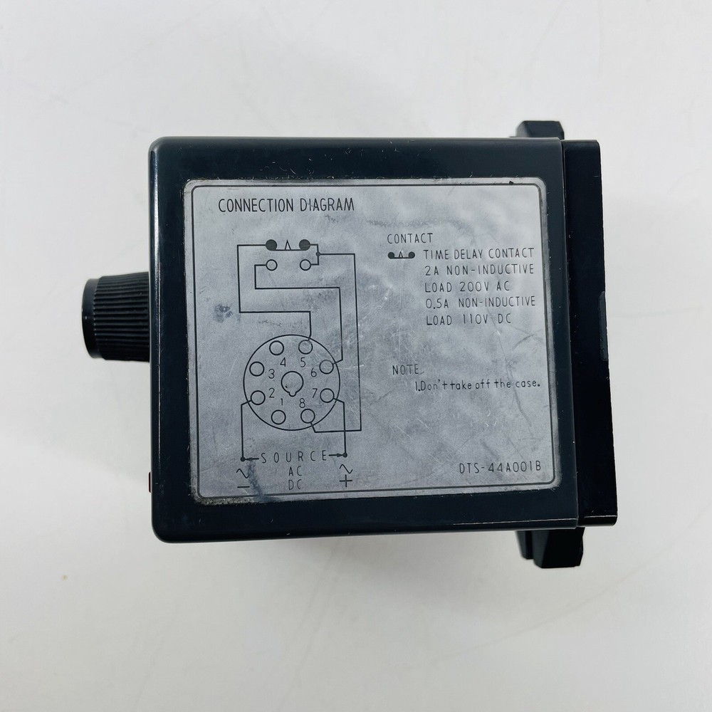 Omron DTS Solid State Timer 0-10 SEC 100VAC (Used)