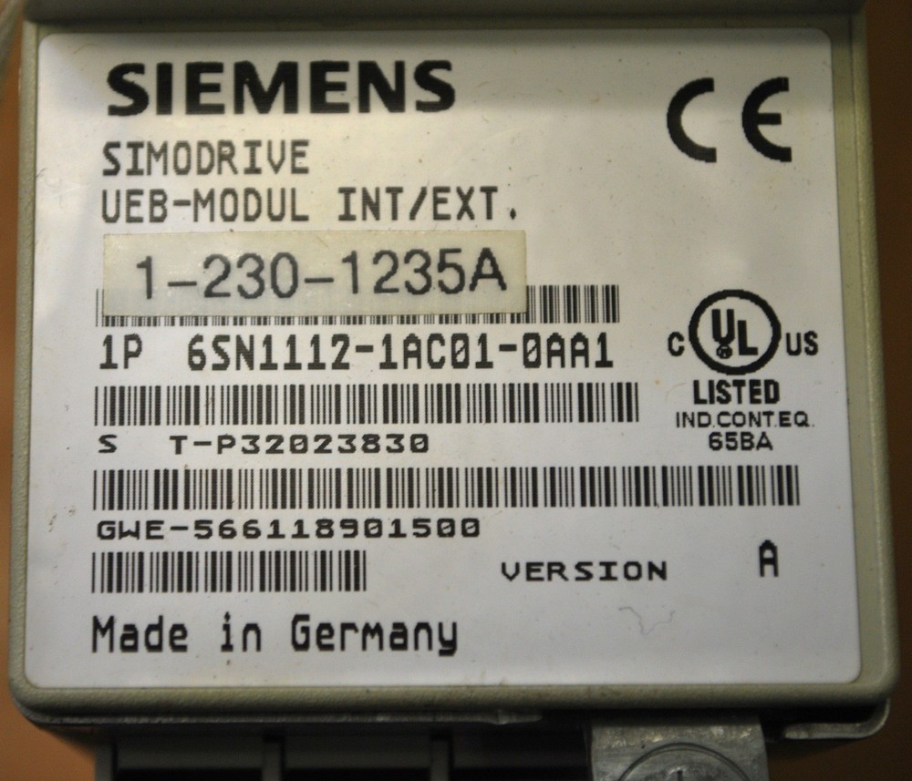 Siemens 6SN1112-1AC01-0AA1 SimoDrive UEB-Module Int/Ext - USED