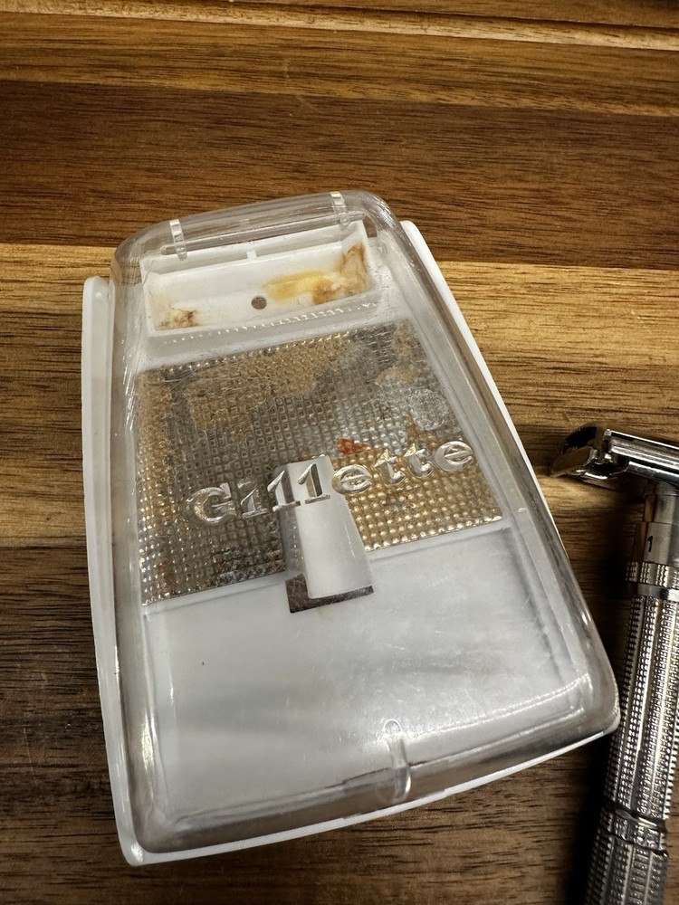 Vintage Gillette Adjustable Safety Razor Knurled Pattern