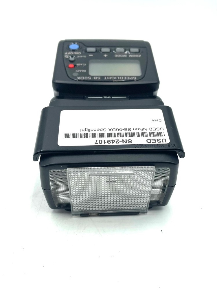 USED Nikon SB-50DX Speedlight