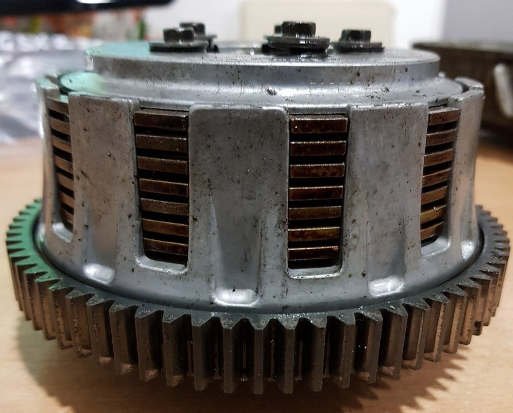 Suzuki GSX250 Clutch