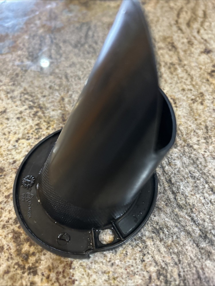 Schaerer  3370069325 FUNNEL  OEM  PRE-OWNED