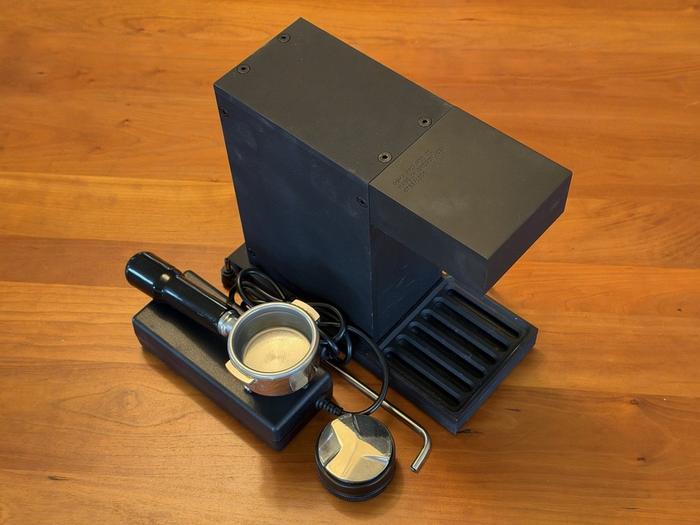 Osma Cold Brew Coffee Machine - Black