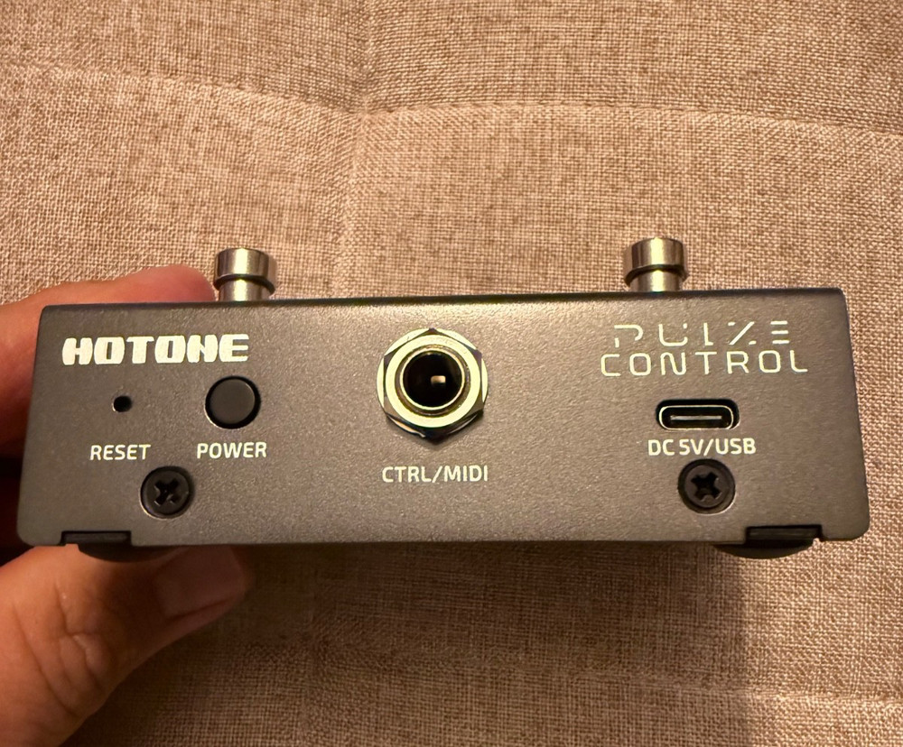 Hotone Pulse Control 2-Taste Wireless BT MIDI Fuß Controller Pedal Open Box