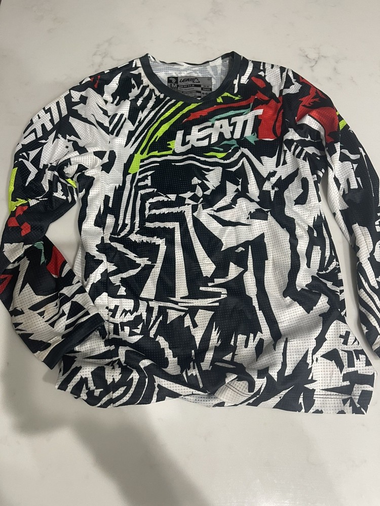Leatt Ride Kit 3.5 Jersey and Pants Zebra size medium