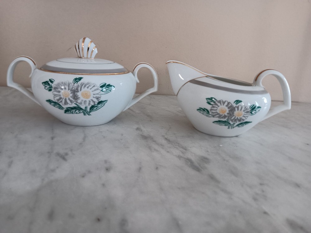 Narumi White Spring  Daisy Patt  Sugar & Creamer