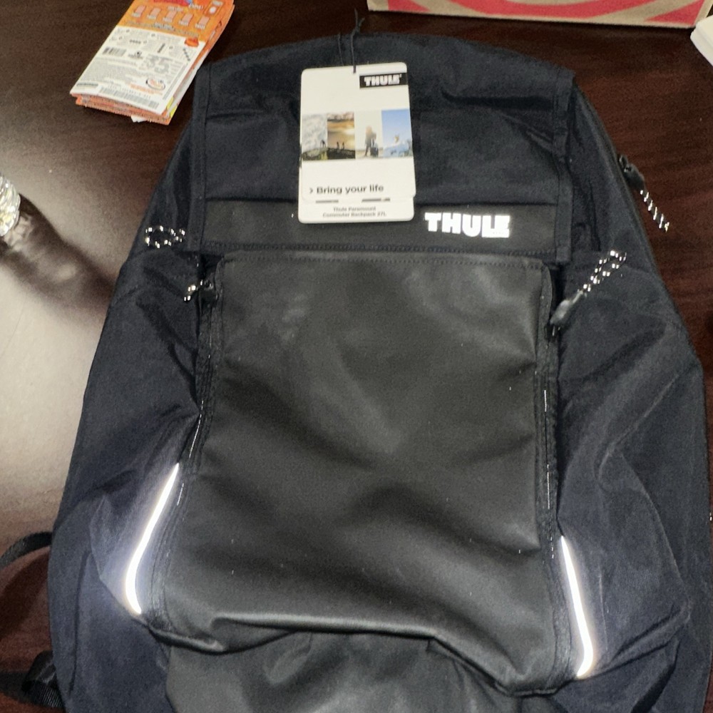 THULE 3204731 Paramount 27L Commuter Backpack New