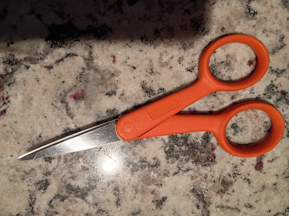 Fiskars Finland 1 3/4" blades scissors