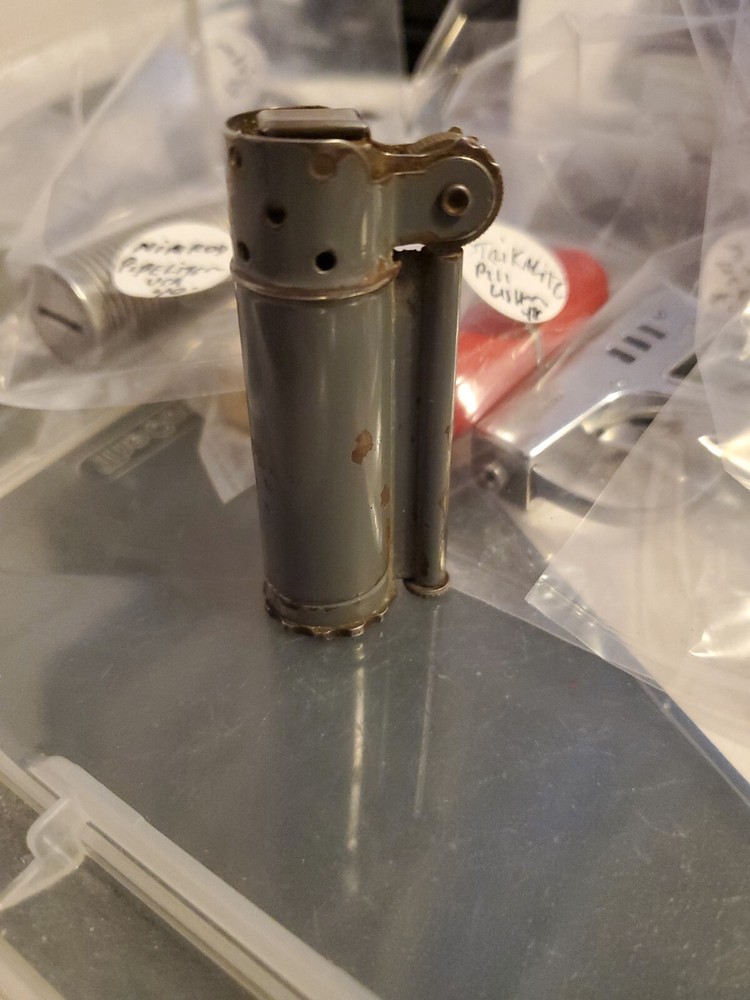 Dunhill WWII Vintage Service Lighter