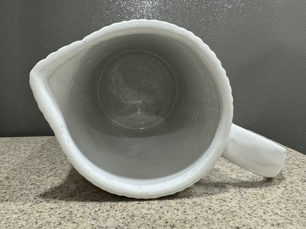 9”x5” White Ceramic Ribbed Pitcher or Vase Decor Unmarked in EUC
