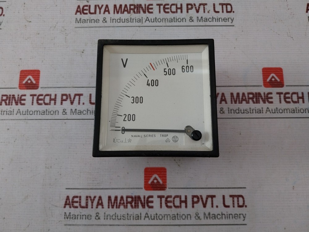 SACI 0-600V Analog Voltmeter