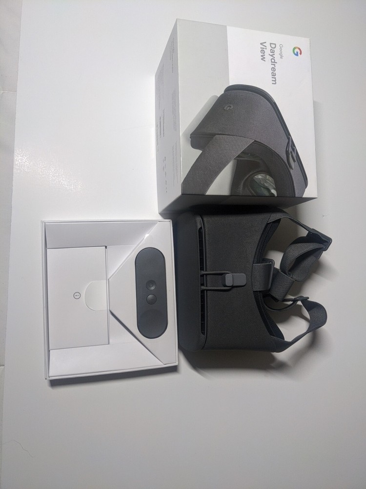 Google Daydream View VR Headset - Slate